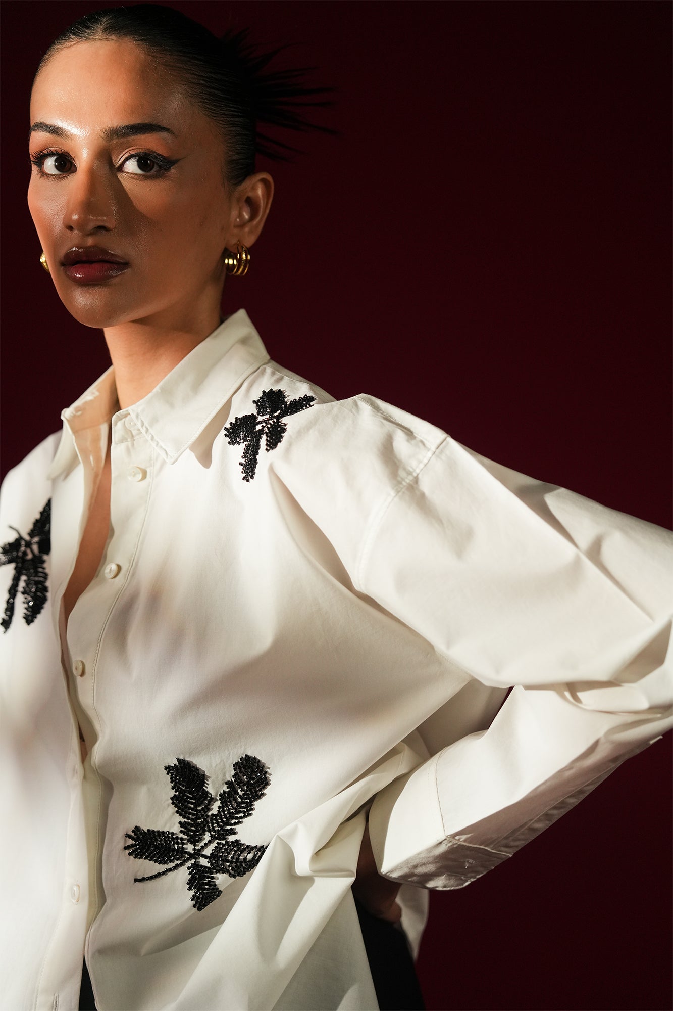 EMBROIDERED SHIRT (E3422/108/001)