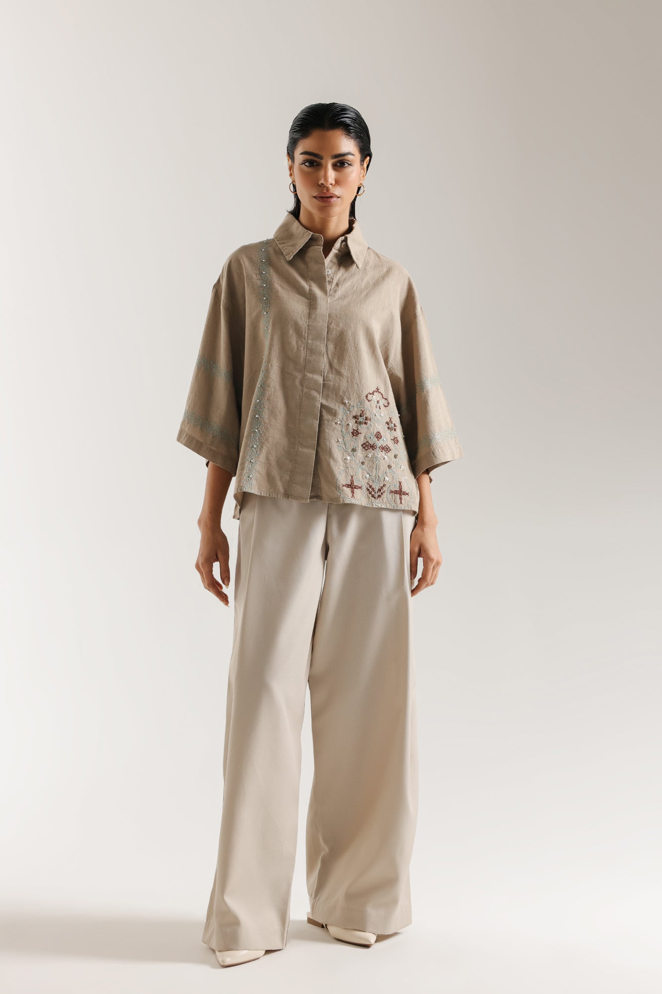 EMBROIDERED SHIRT (E120/817/0057)