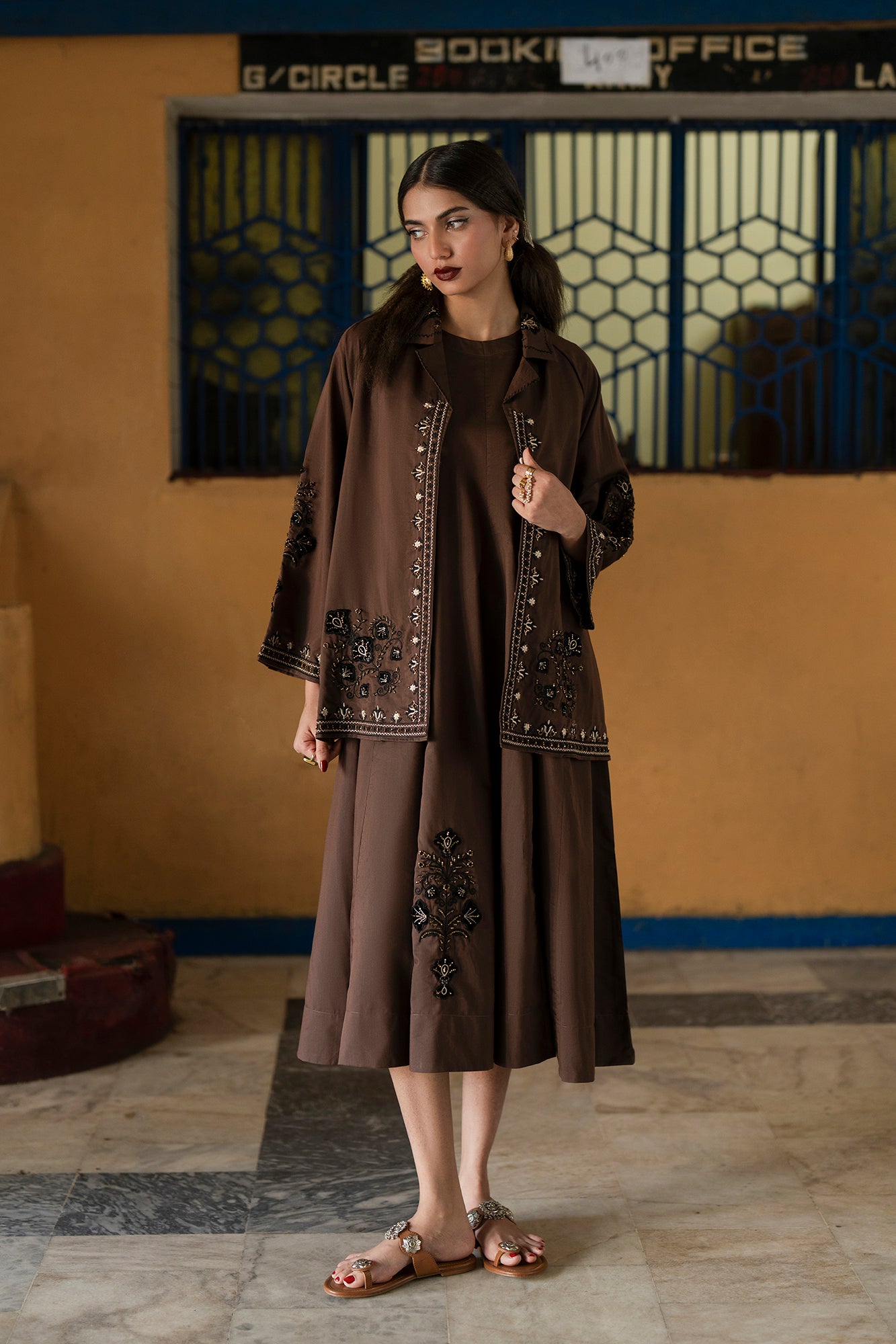 EMBROIDERED DRESS (E0606/119/802)