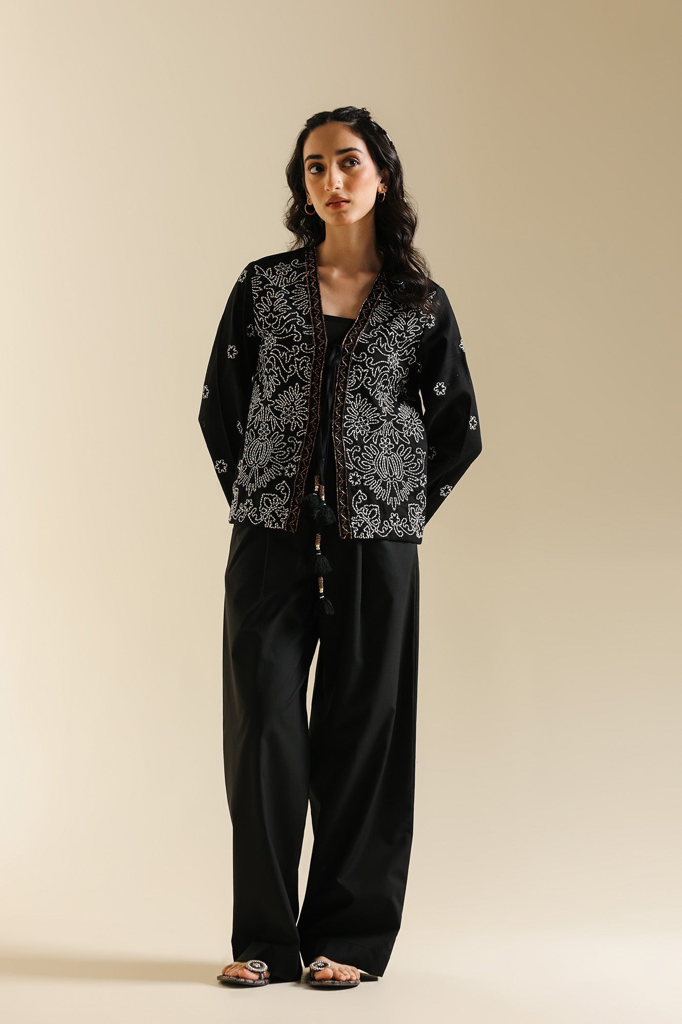 EMBROIDERED TOP (E0649/119/901)