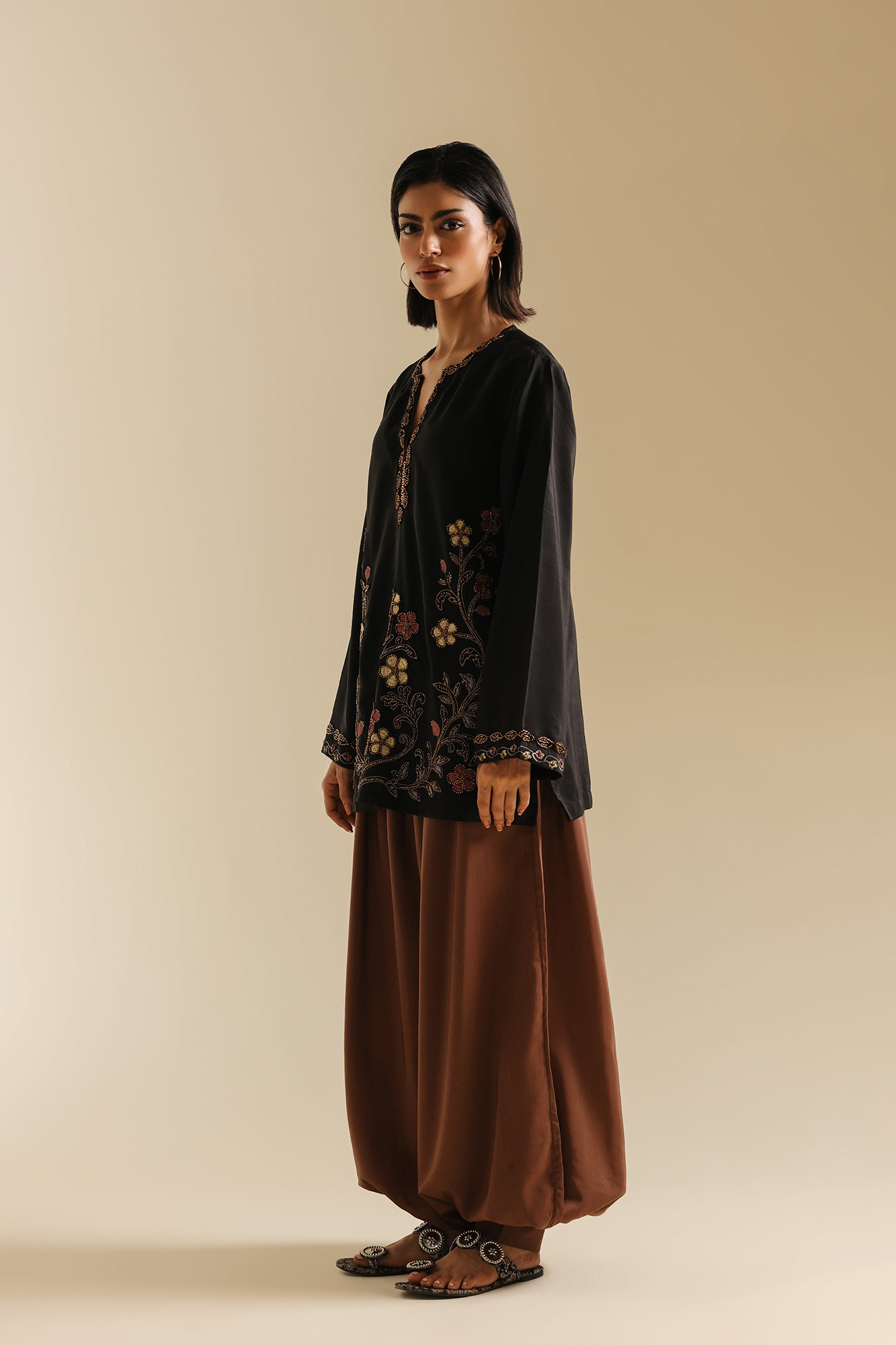 EMBROIDERED SHIRT (E0746/119/902)