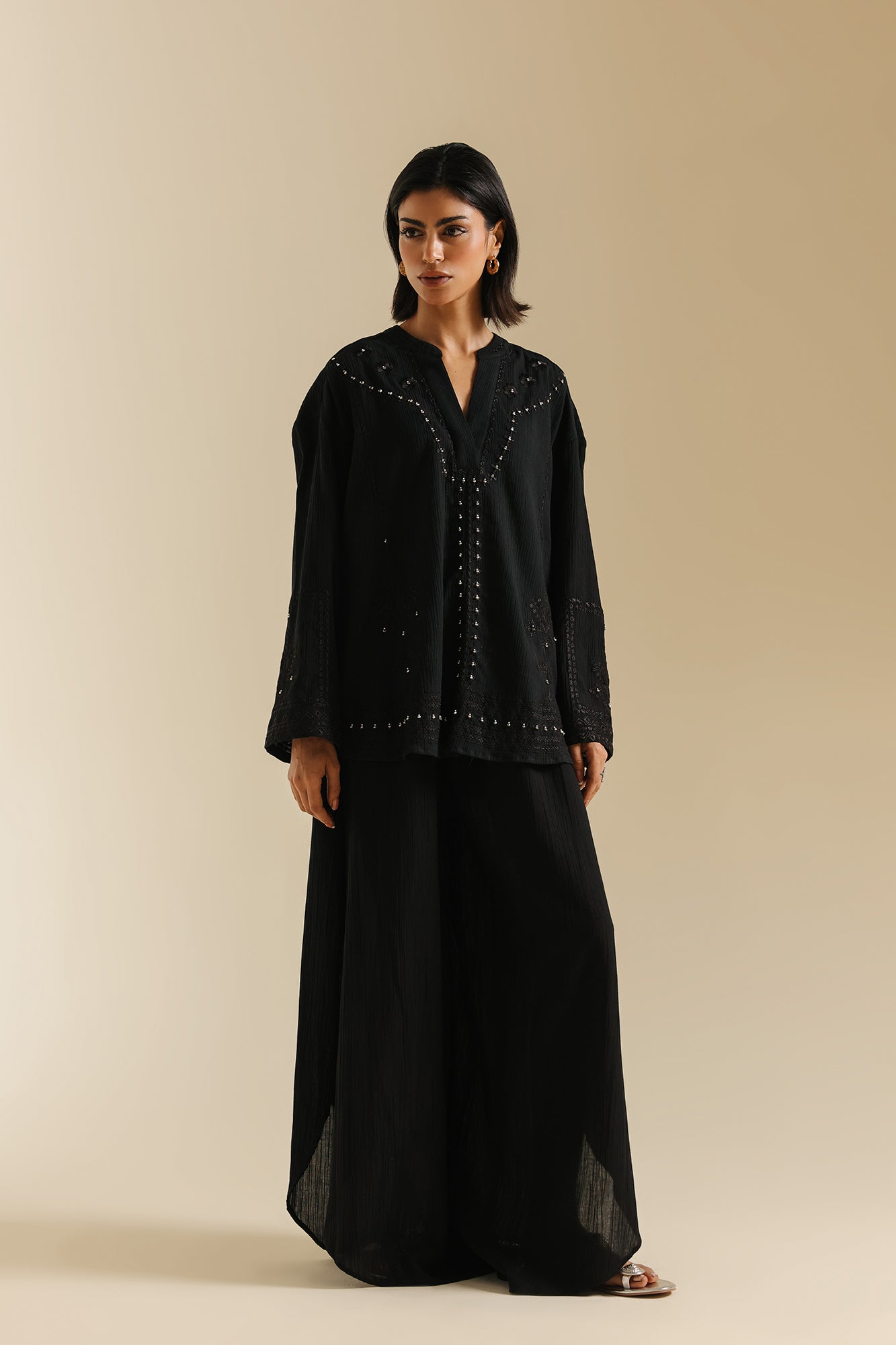 EMBROIDERED SHIRT (E0769/119/902)