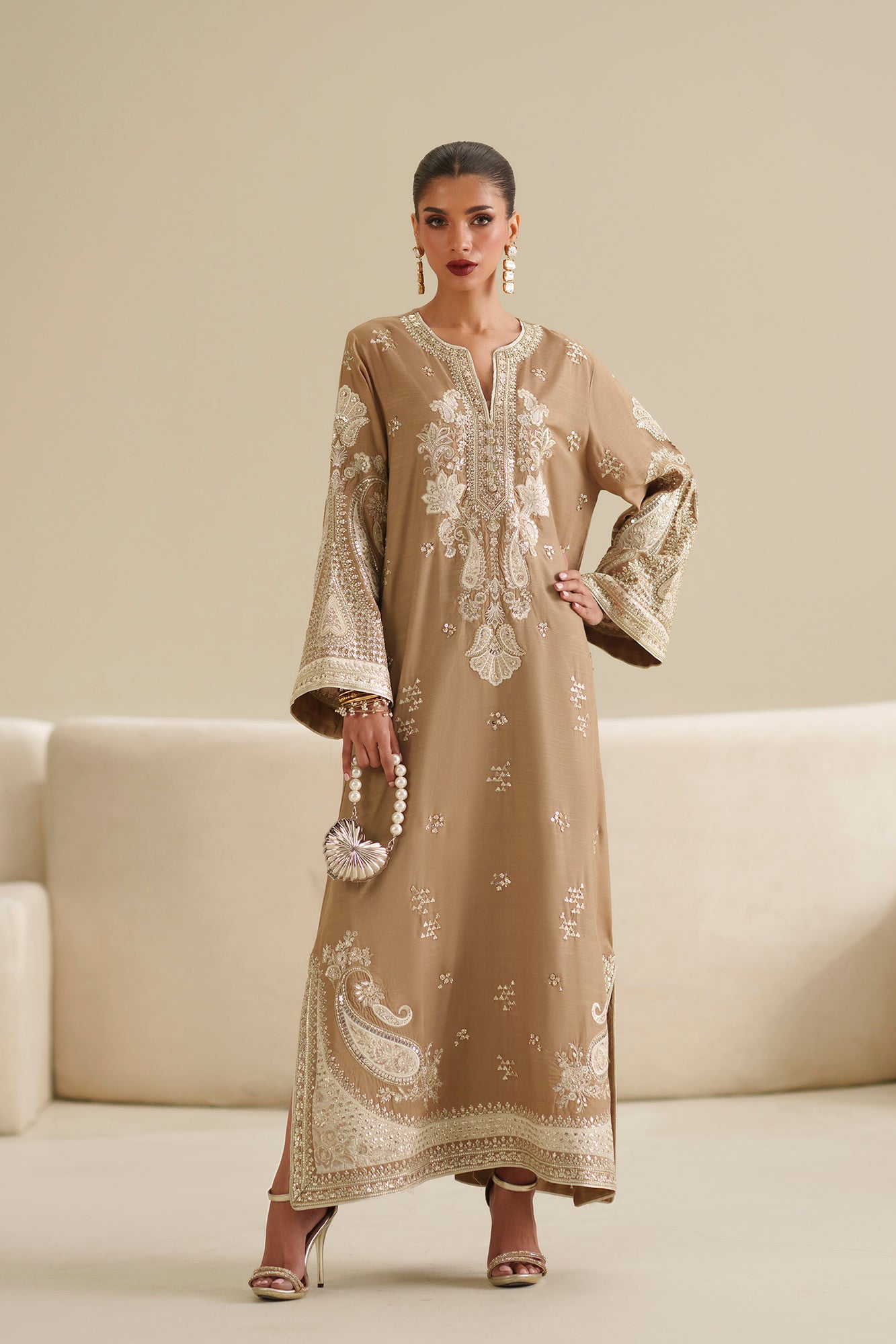 EMBROIDERED KAFTAN (E1075/104/007)