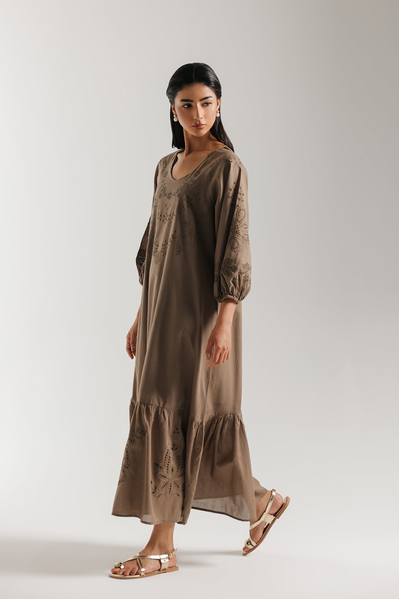 EMBROIDERED DRESS (E3304/108/801)