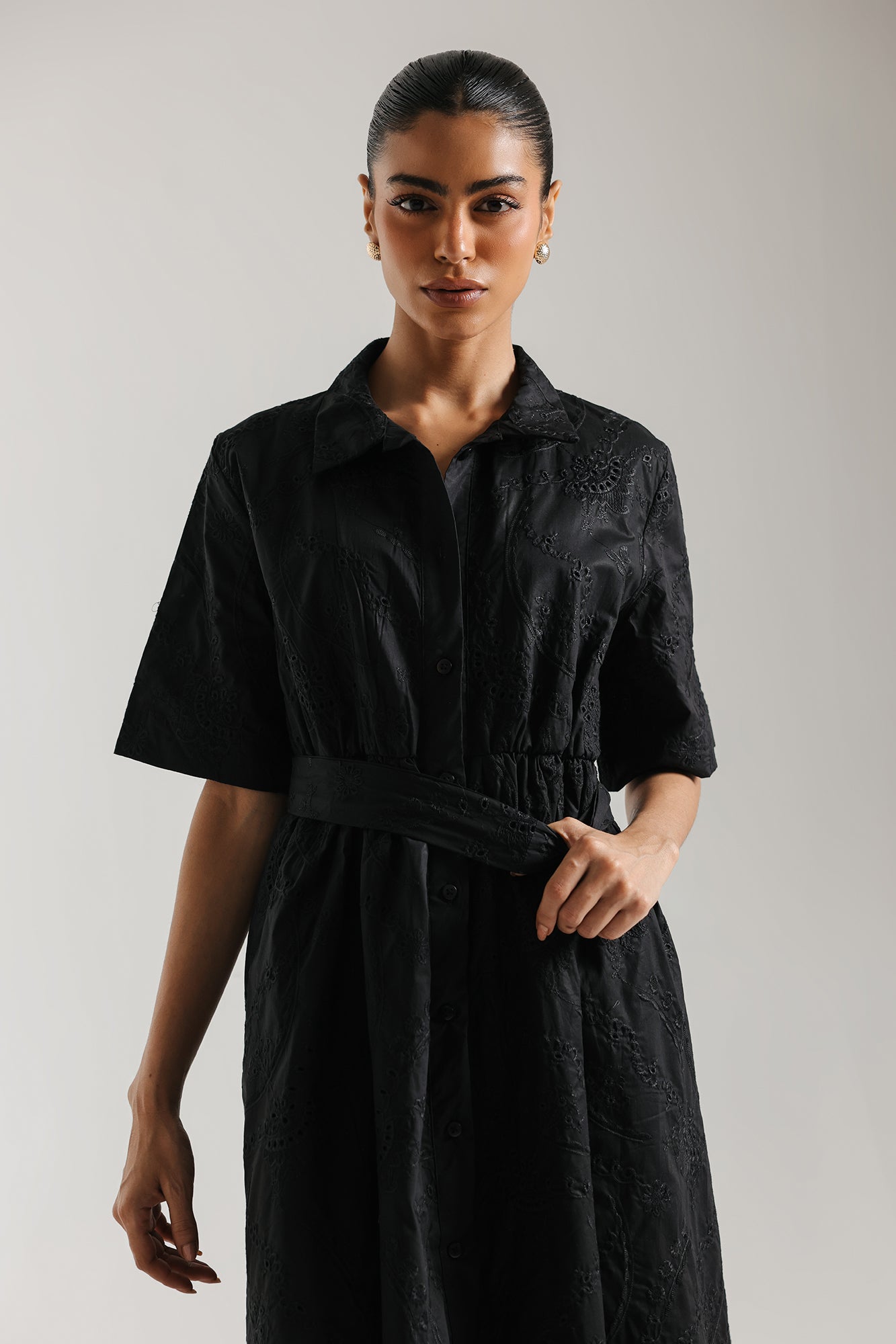 EMBROIDERED DRESS (E3349/108/901)