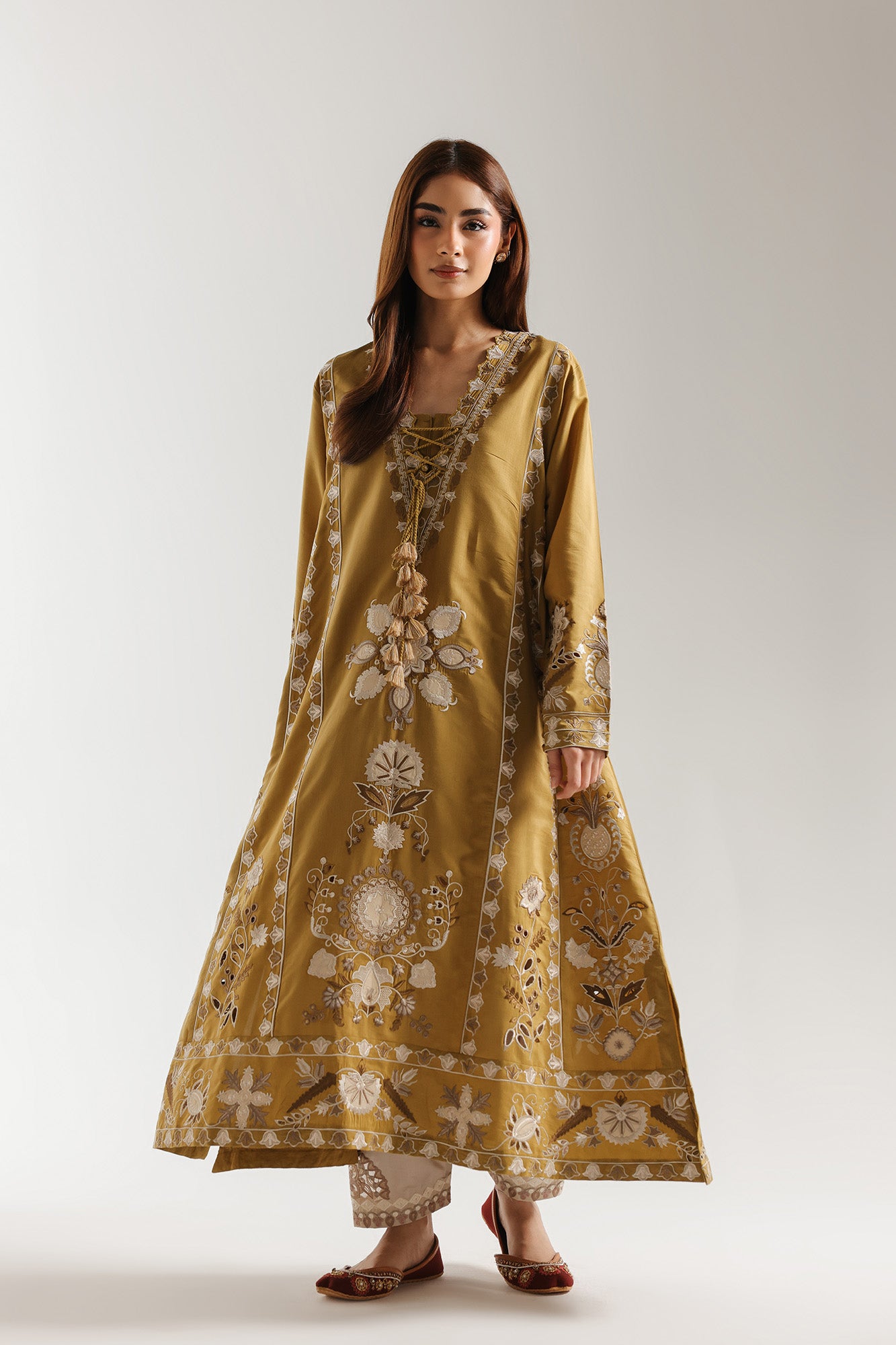 EMBROIDERED SUIT (E4061/103/102)