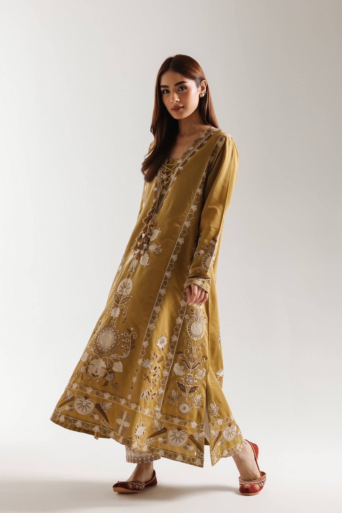 EMBROIDERED SUIT (E4061/103/102)