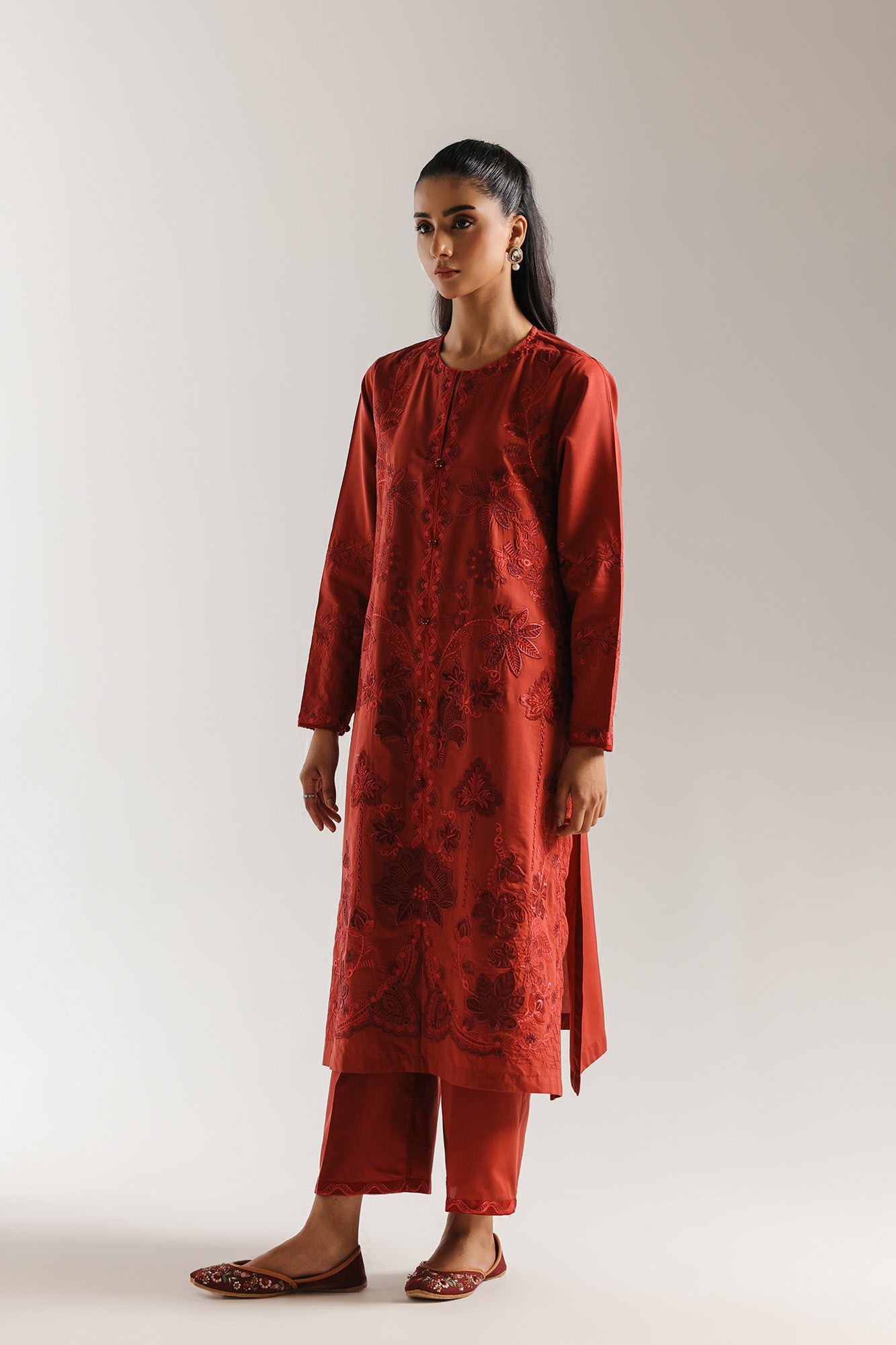 EMBROIDERED SUIT (E4064/103/306)