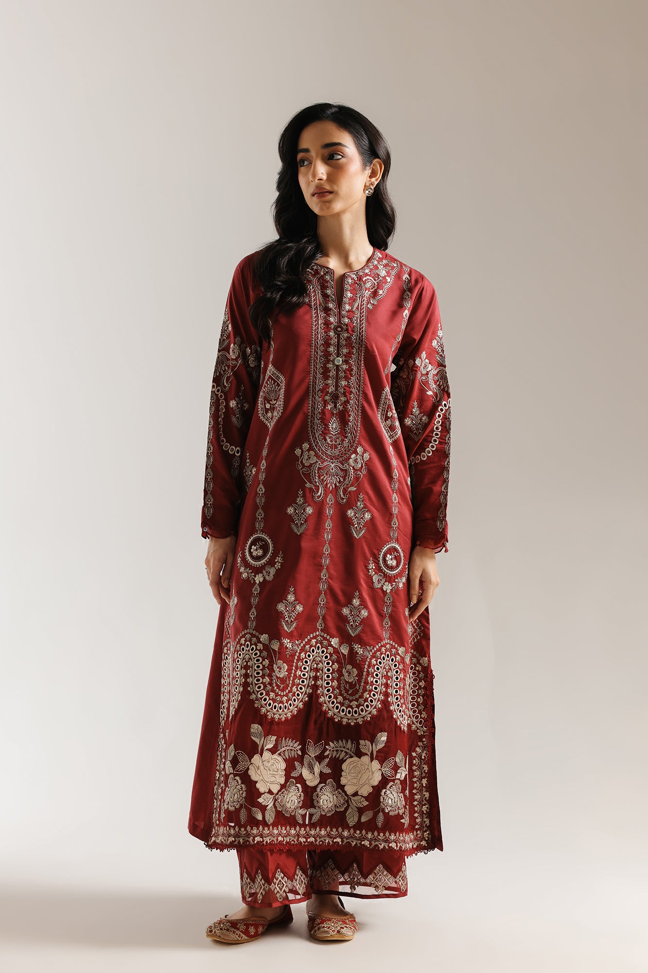 EMBROIDERED SUIT (E4164/103/415)
