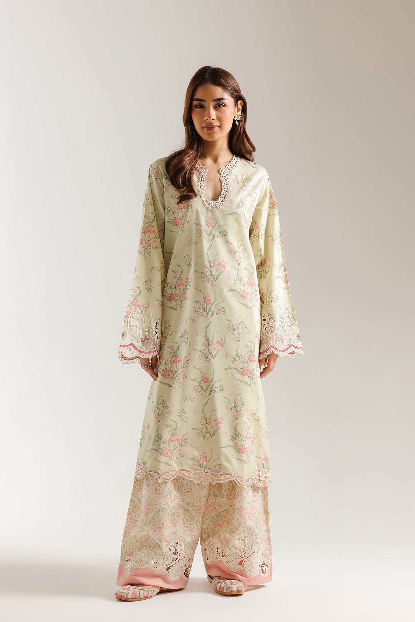 EMBROIDERED SUIT (E4173/103/115)