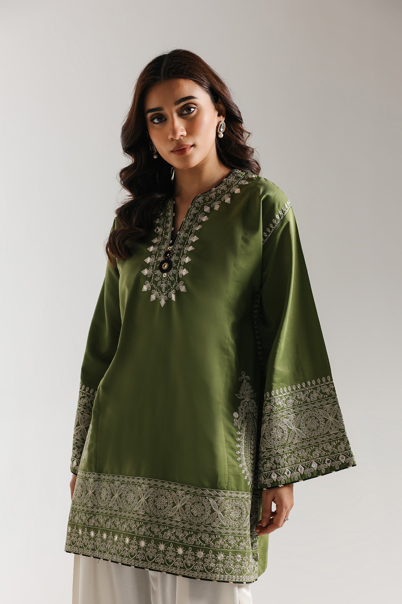 EMBROIDERED SUIT (E4251/103/121)