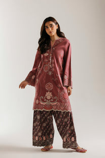 EMBROIDERED SUIT (E4635/103/527)