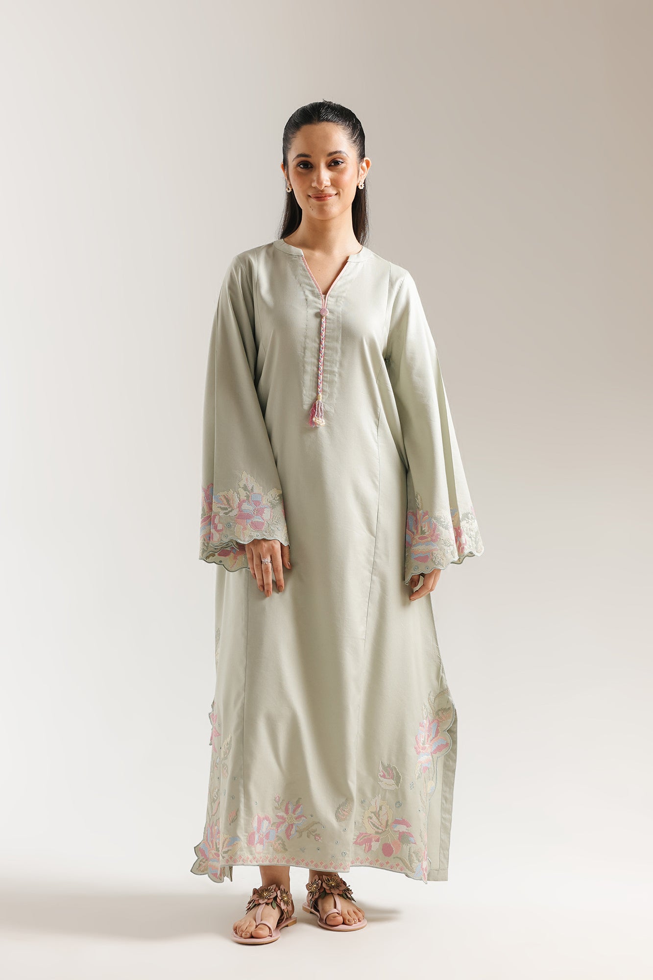 EMBROIDERED SHIRT (E7523/102/130)