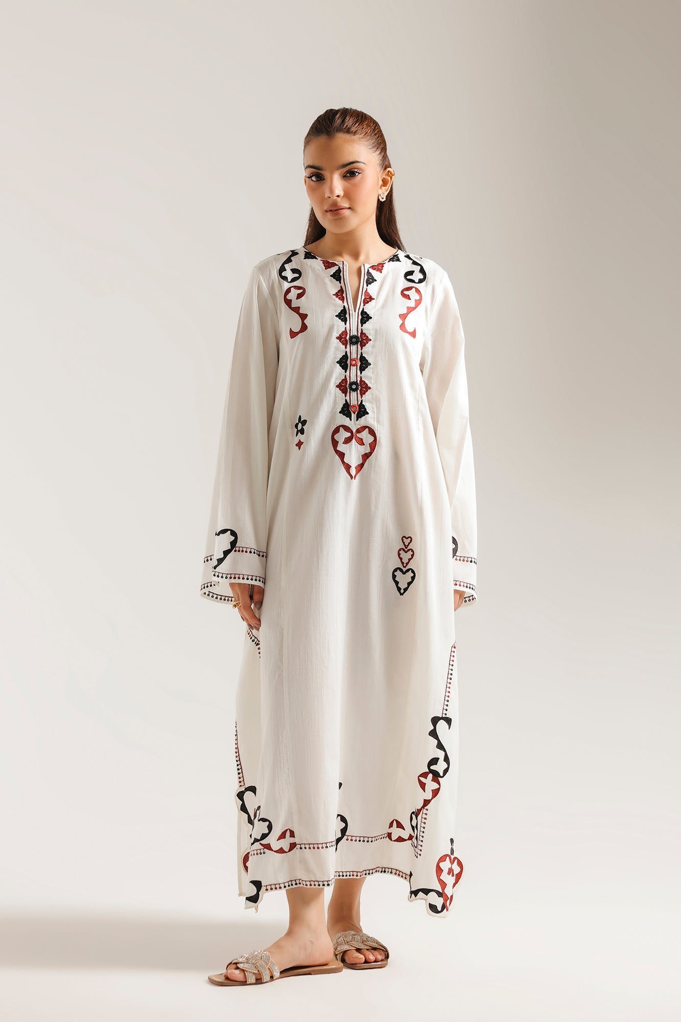 EMBROIDERED DRESS (E7536/102/002)
