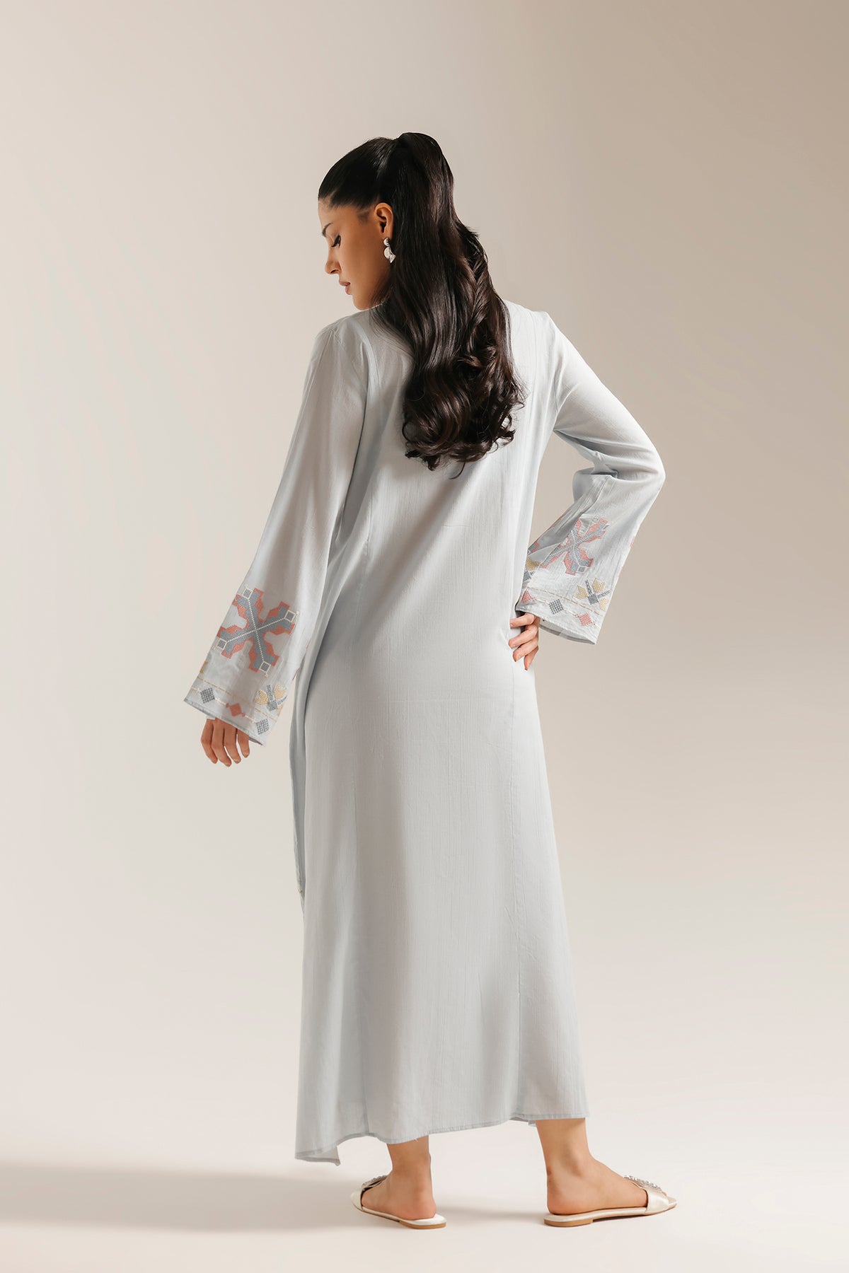 EMBROIDERED DRESS (E7538/102/722)