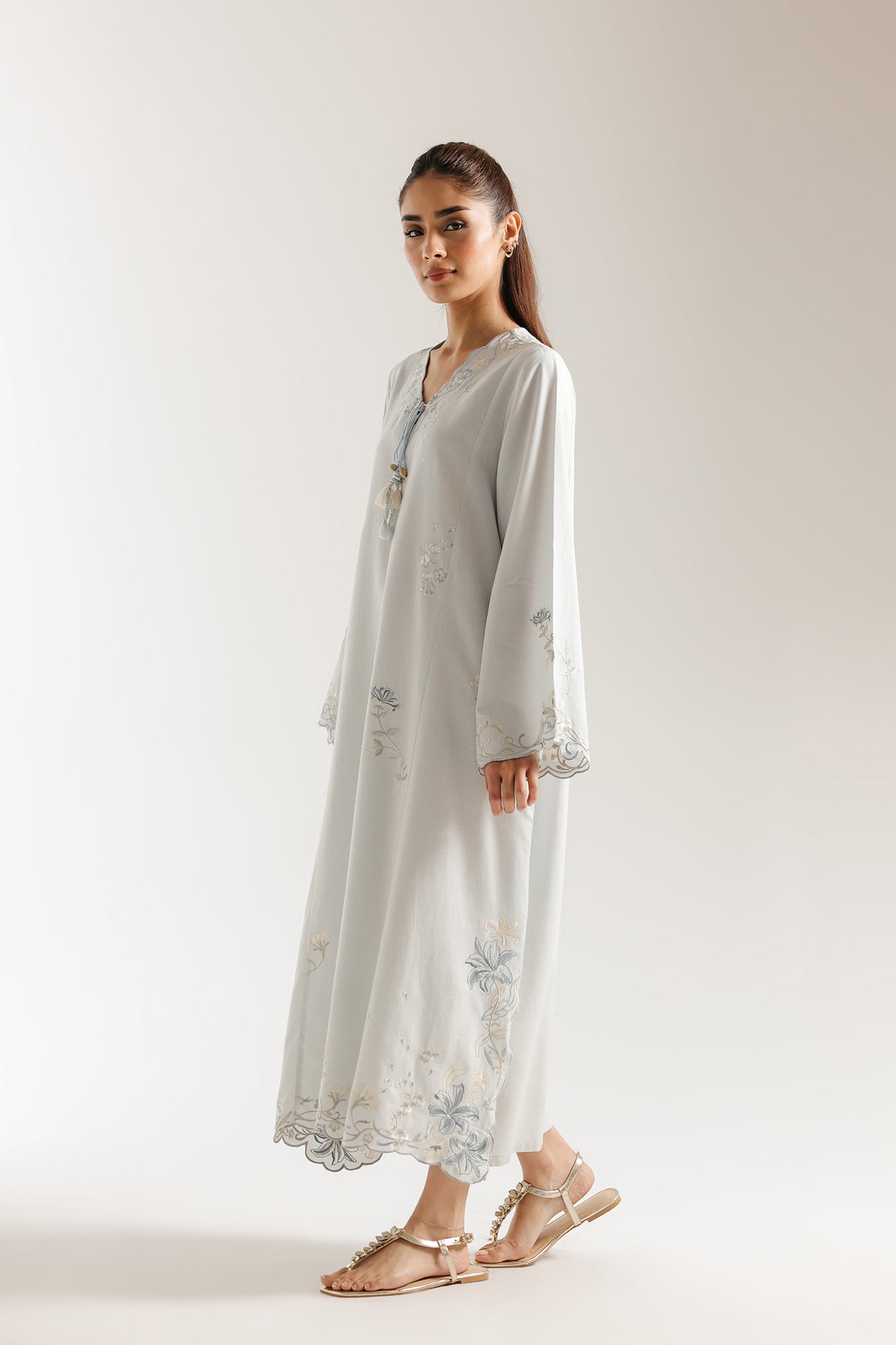 EMBROIDERED DRESS (E7540/102/817)