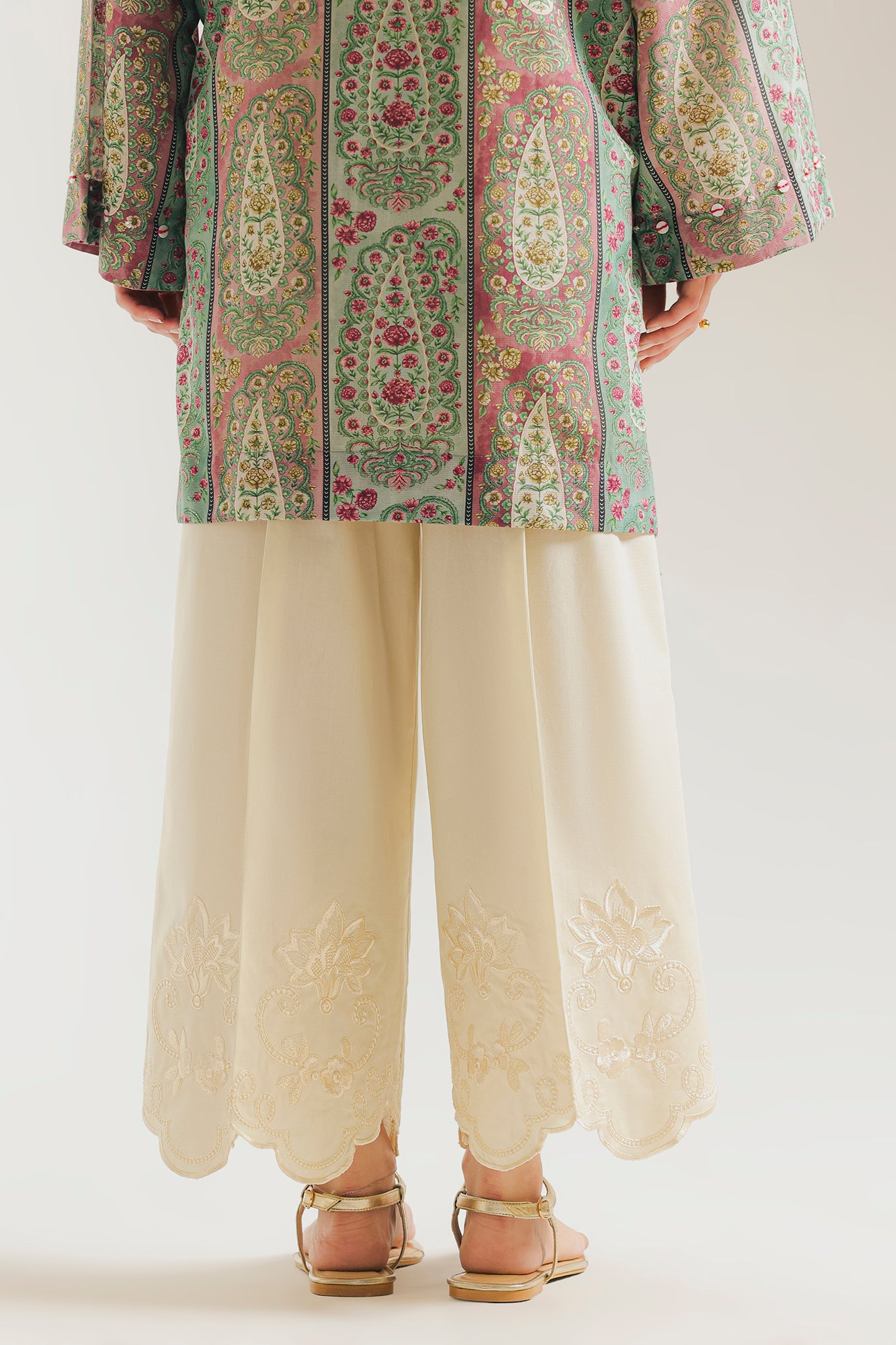 EMBROIDERED TROUSER (E7650/102/003)