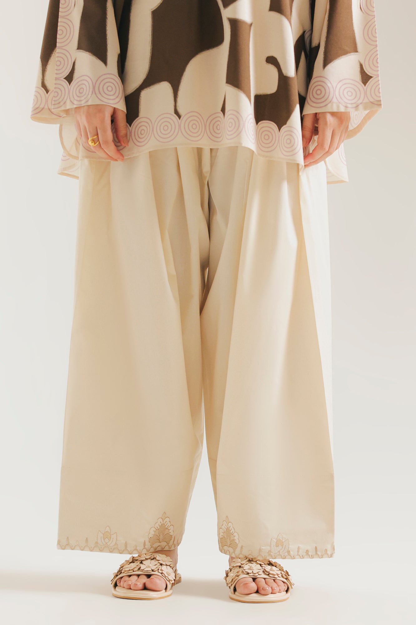 EMBROIDERED SHALWAR (E7663/102/004)