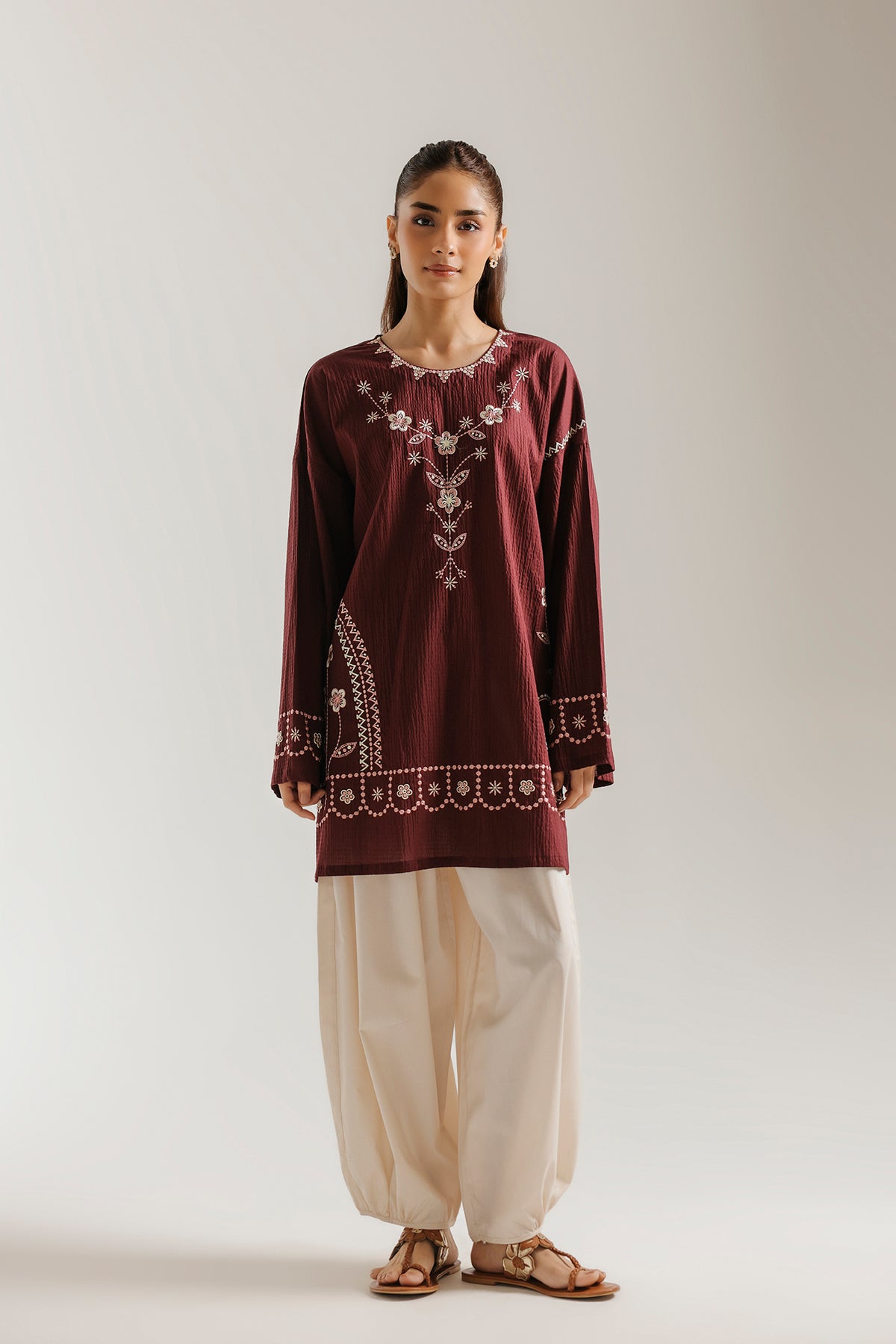 EMBROIDERED KURTI (E7984/102/403)