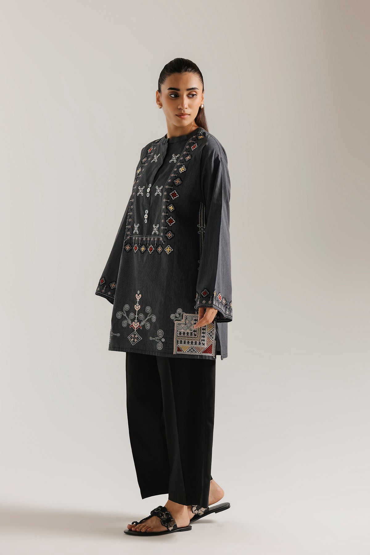 EMBROIDERED KURTI (E8010-102-902)