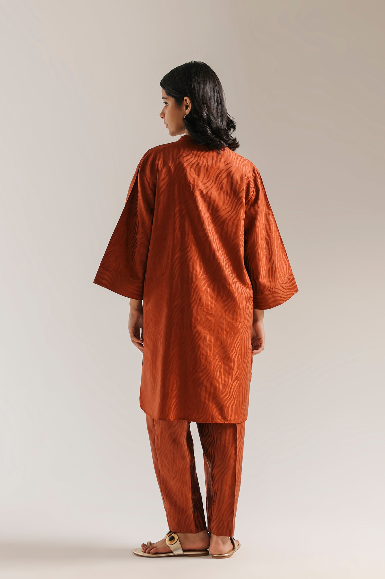 SOLID SUIT (E8184/102/204)