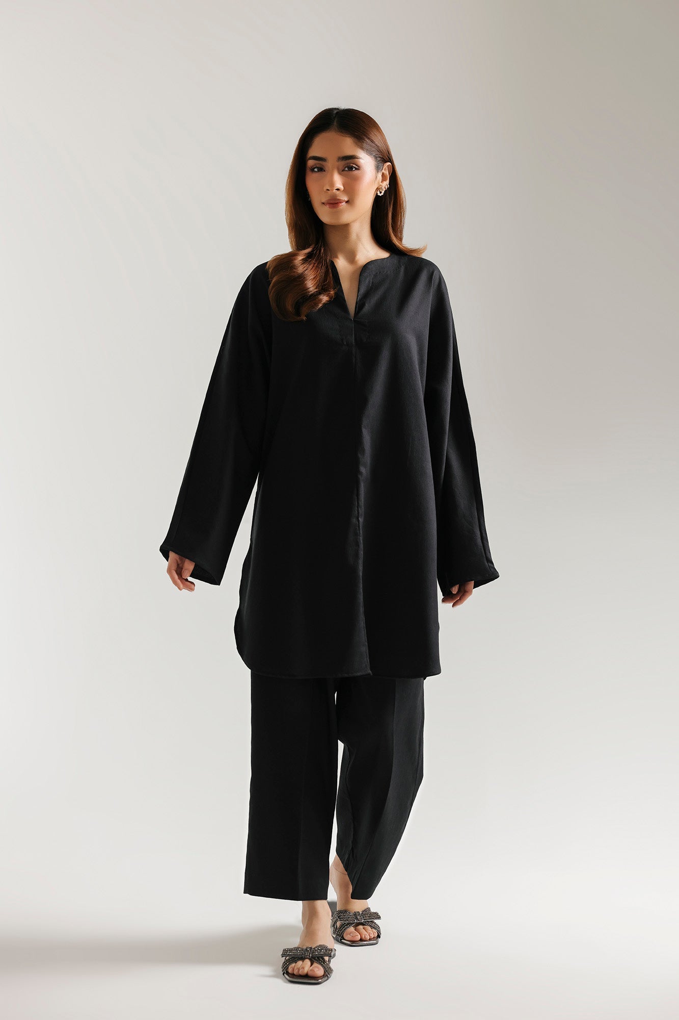 SOLID SUIT (E8189/102/902)