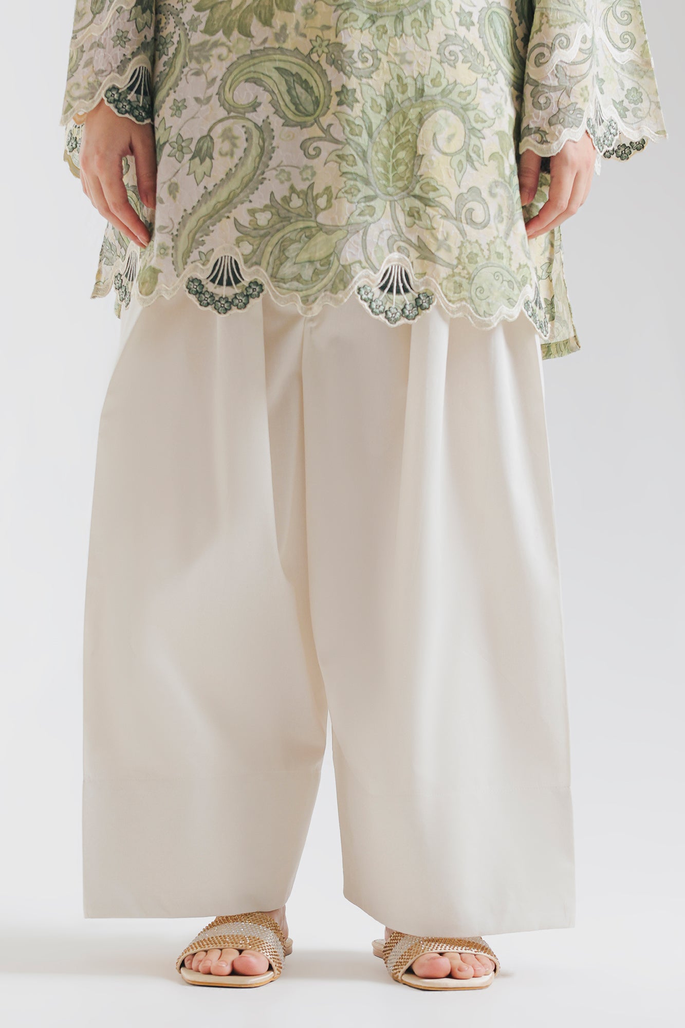 SHALWAR (E8320/102/002)