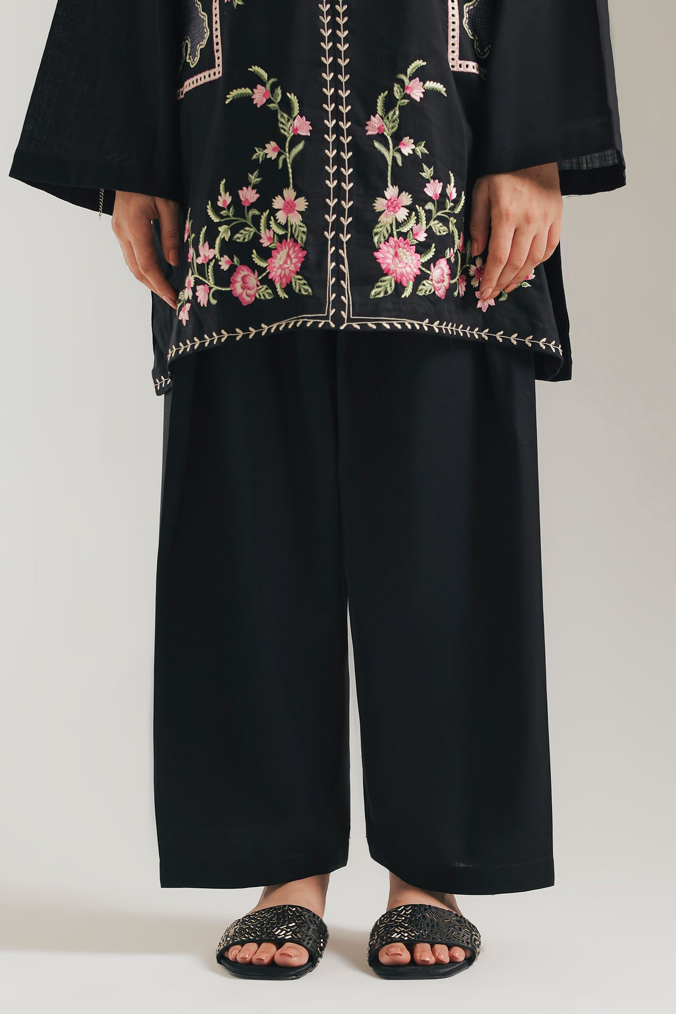 SHALWAR (E8321/102/902)