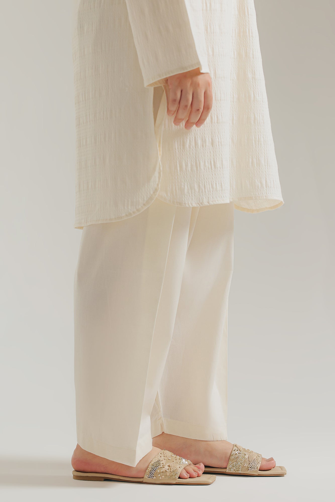 SHALWAR (E8331/102/002)
